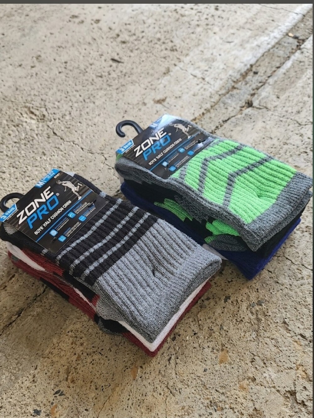 6 Pair Athletic Crew Socks